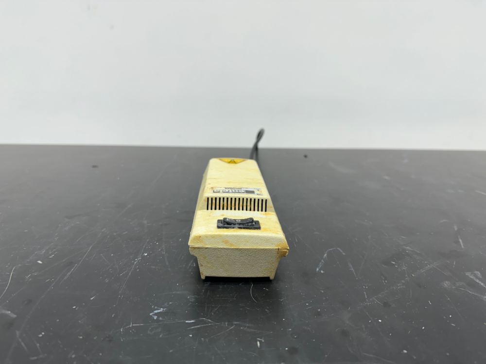Image of UVP MultiBand Mineral Light Lamp